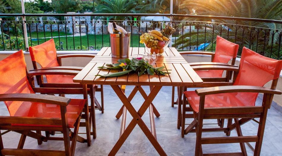 Villa Nefeli Skiathos Exterior foto
